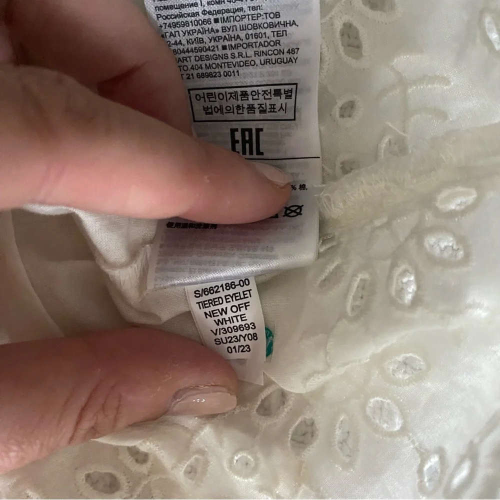 Baby gap white tiered eyelet skirt NWT size 18-24M